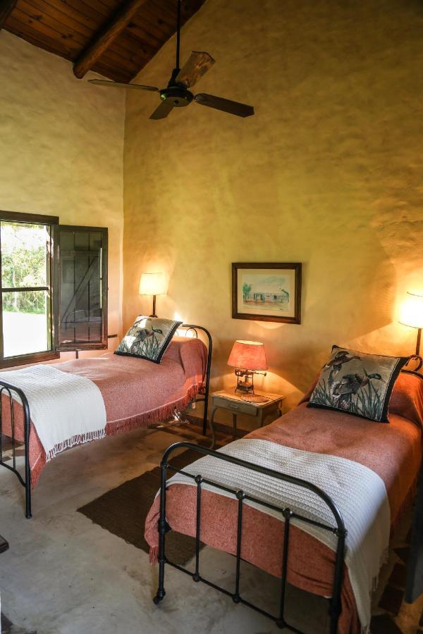 Aguape Lodge Colonia Carlos Pellegrini  Buitenkant foto