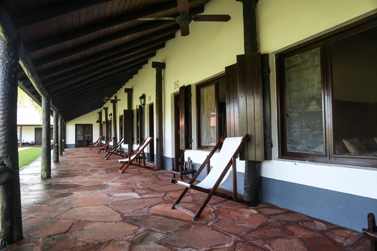 Aguape Lodge Colonia Carlos Pellegrini  Buitenkant foto