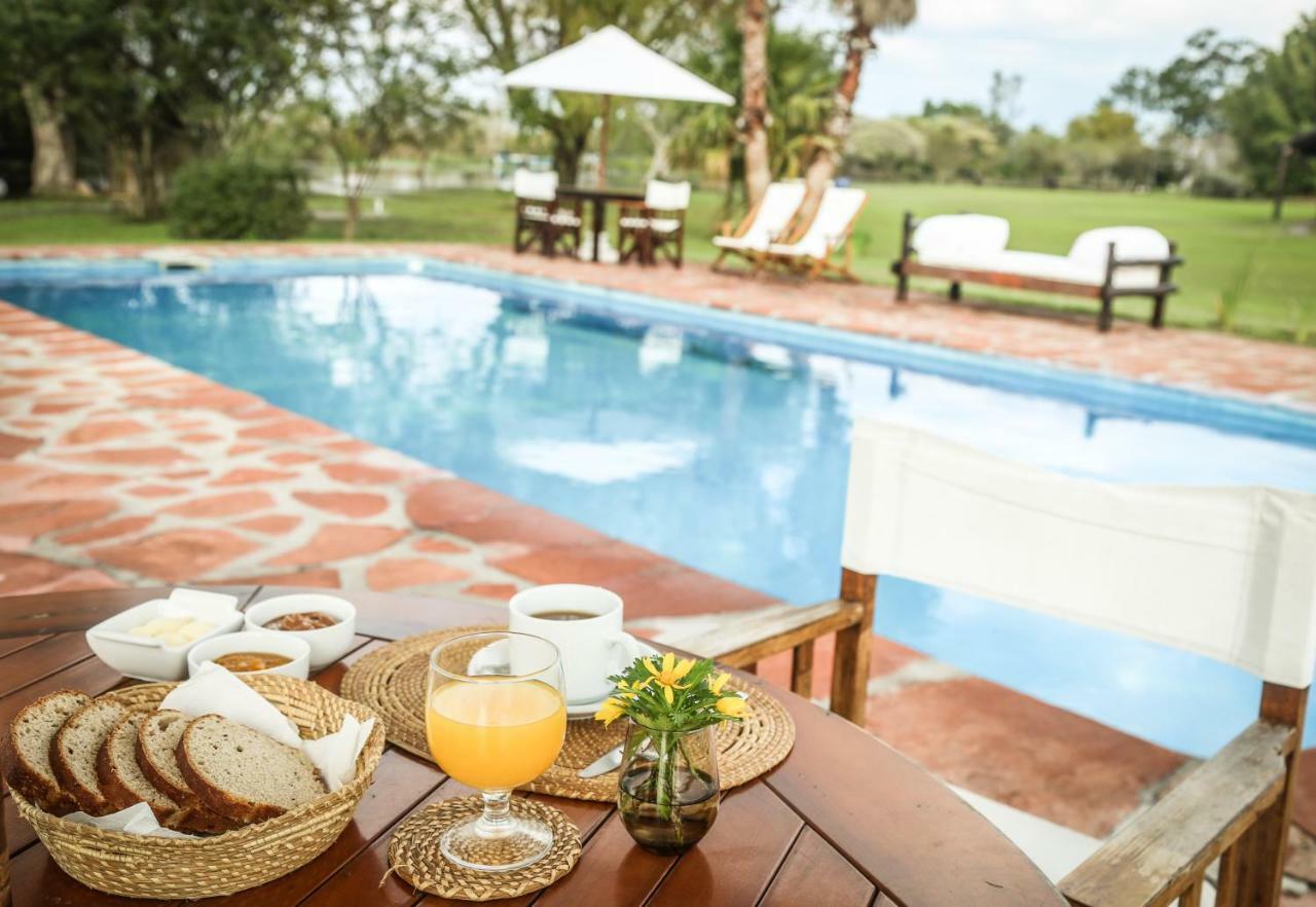 Aguape Lodge Colonia Carlos Pellegrini  Buitenkant foto