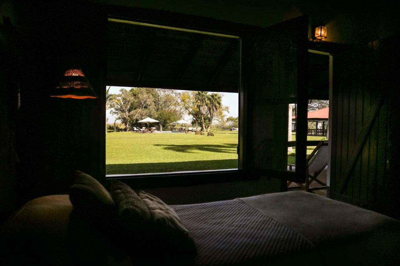 Aguape Lodge Colonia Carlos Pellegrini  Buitenkant foto