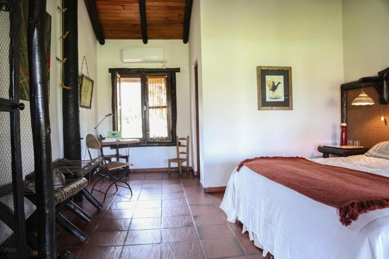 Aguape Lodge Colonia Carlos Pellegrini  Buitenkant foto