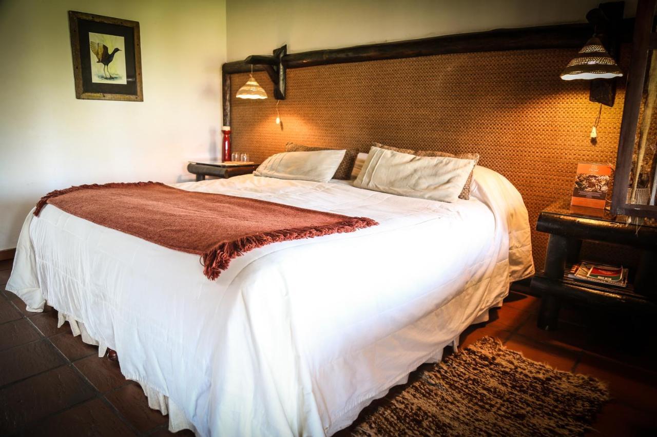 Aguape Lodge Colonia Carlos Pellegrini  Buitenkant foto